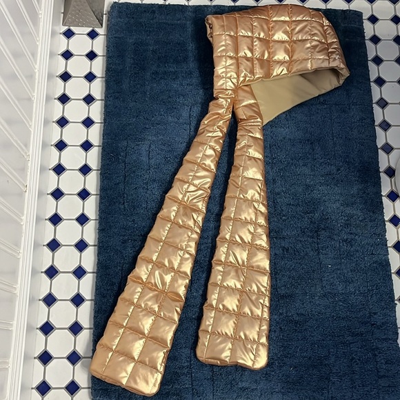 Anthropologie Puffy Hood Scarf NWT - Picture 7 of 12